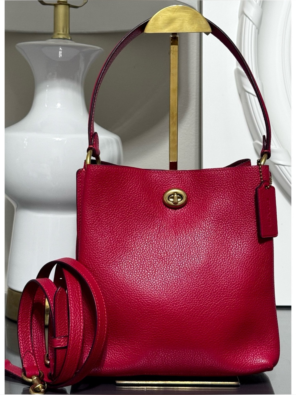 COACH Charlie Turnlock Bucket Bag 21, RED Pebble Leather Crossbody Bag - Picture 2 of 8